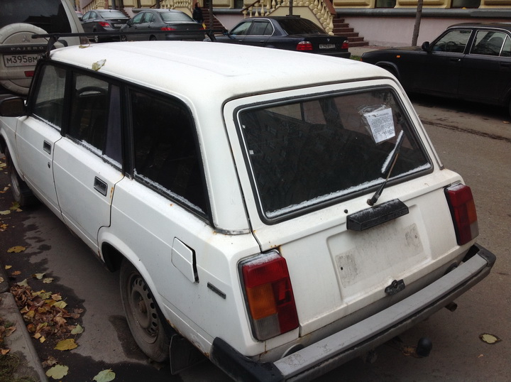 Брошенный автотранспорт