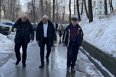Горожане обсудили с представителями управы Дорогомилова вопрос ремонта в доме на площади Победы
